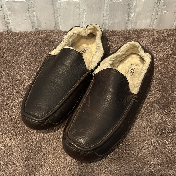 UGG Ascot Leather Men\'s Casual Comfort Slipper Loafers dark brown main image 7